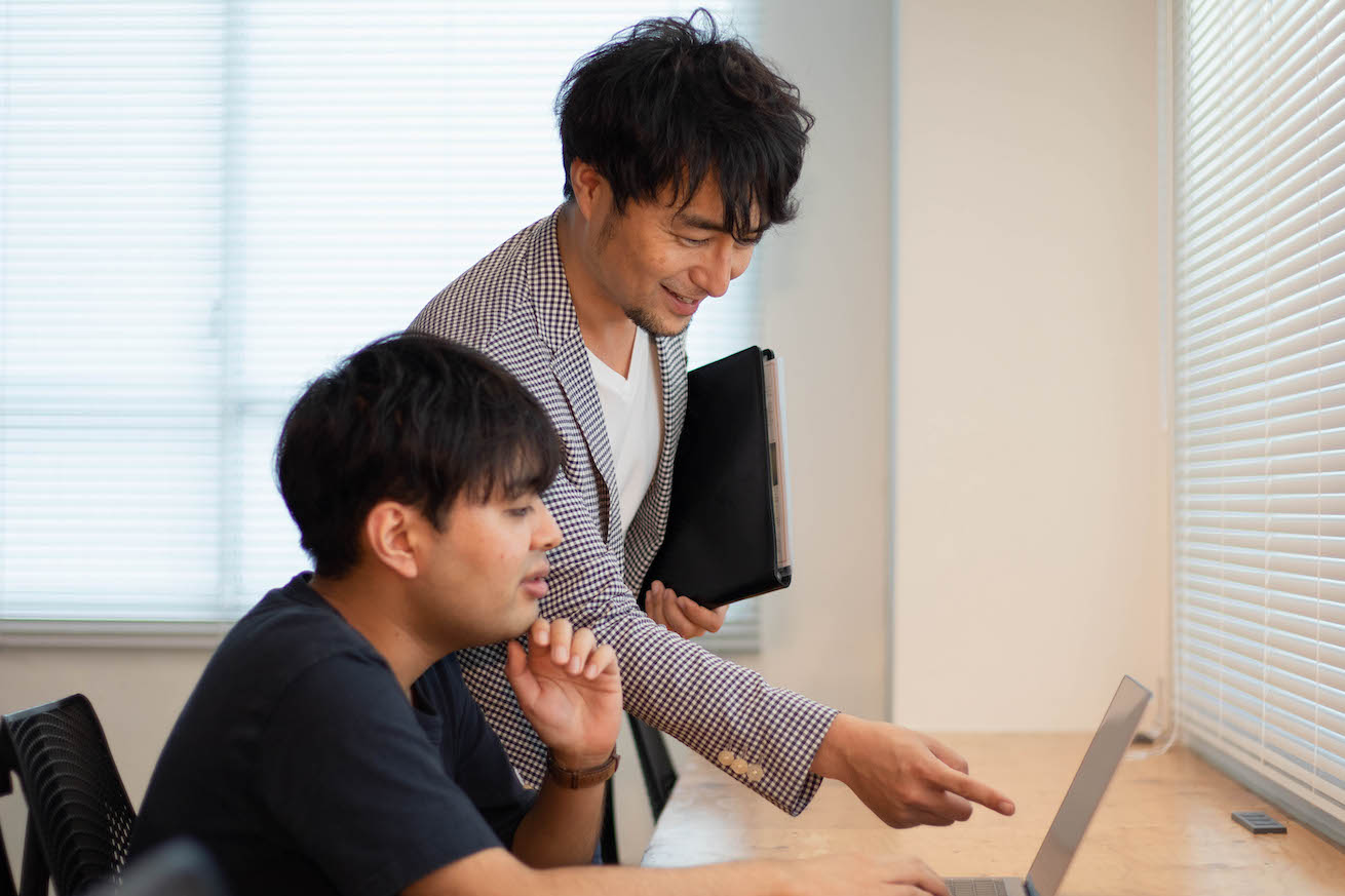 スクール運営に「メンター制度」を導入！具体的な取り組みを2つ紹介します